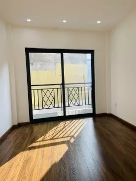Bán nhà Đội Cấn 43m vuông, ngõ 279 rộng hơn phố, mặt tiền 3.5m giá 6 tỷ 950 triệu.-anh-4