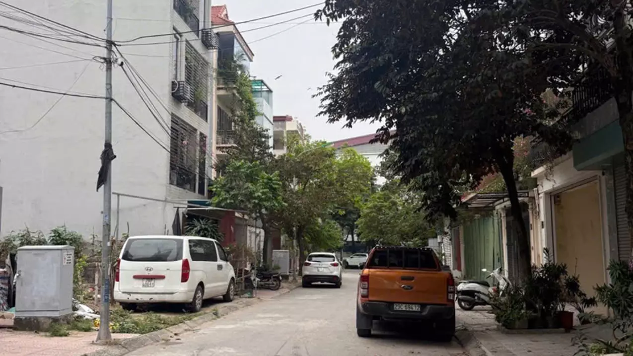 ???? 75M² – 6 TẦNG – GARA Ô TÔ - THANG MÁY – FULL NỘI THẤT, CHUNG TÂM THẠCH BÀN .. CĂN NHÀ KHIẾN-anh-1