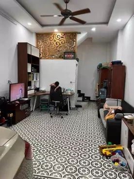 5 TỶ CÓ NGAY CĂN NHÀ 3 TẦNG NGAY MẶT TIỀN, XE HƠI NGỦ TRONG NHÀ VỊ TRÍ VÍP NHẤT QUẬN 9-anh-2