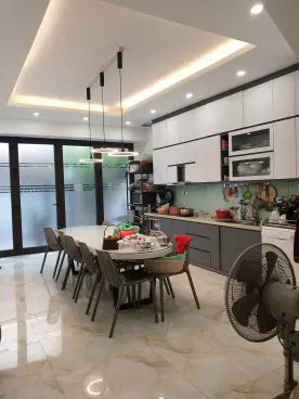 Bán nhà Nguyễn Văn Cừ, phân lô 2 mặt tiền, 100m x 6 tầng, thang máy, gara, 19 tỷ 5-anh-1