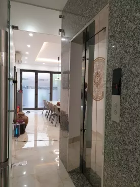 Bán nhà Nguyễn Văn Cừ, phân lô 2 mặt tiền, 100m x 6 tầng, thang máy, gara, 19 tỷ 5-anh-3