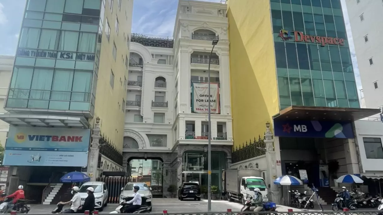 Bán BUILDING MẶT TIỀN KD đường Bà Huyện Thanh Quan,Q.3,DT:11mx15m,KC:HẦM,9 lầu,THANG MÁY,Giá:61,5-anh-2