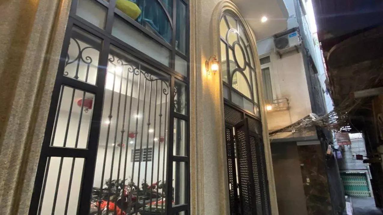 Bán Căn CCMN  tại Ngõ 96 La Thành, 7 tầng thang máy Dòng tiền 100 Triệu / tháng 16,8 tỷ, 58m2, giá-anh-1