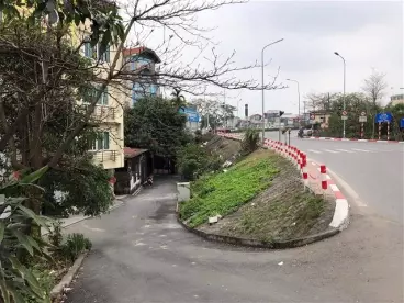 Bán nhà Nguyễn Văn Cừ, 65m2 x5 tầng, kinh doanh, ô tô tránh-anh-2