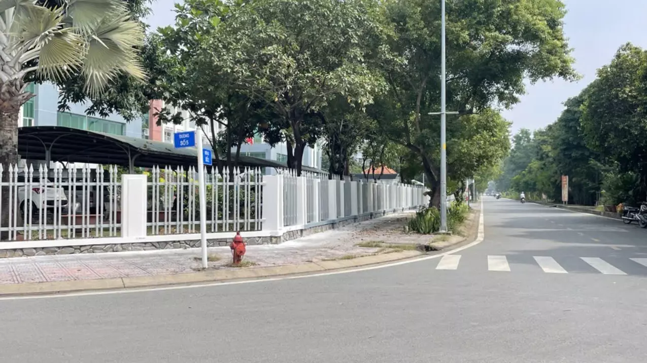 BÁN ĐÂT NGAY TT BÌNH CHÁNH NGUYỄN HỮU TRÍ 1700M2 CHỈ 40TR/M2-anh-1