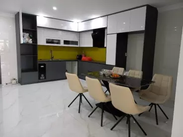 Nhà 3,5 tầng mặt đường Quán Nam, Lê Chân, Hải Phòng -93m2 vị trí siêu đẹp-anh-3