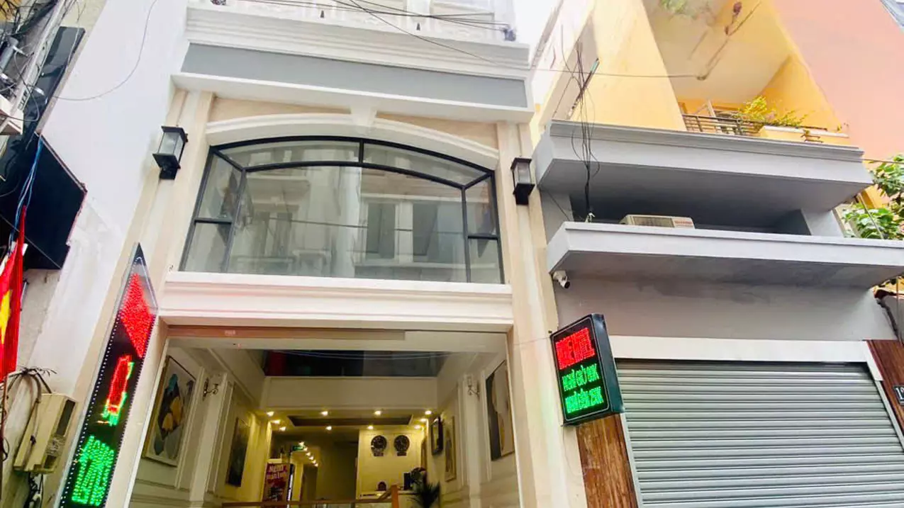 Bán Gấp MT đường Hoa Phú Nhuận - Hầm 6 tầng - HĐT 90tr/th - Chỉ 22 Tỷ-anh-1