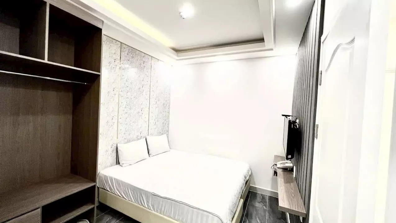 Bán Gấp MT đường Hoa Phú Nhuận - Hầm 6 tầng - HĐT 90tr/th - Chỉ 22 Tỷ-anh-5