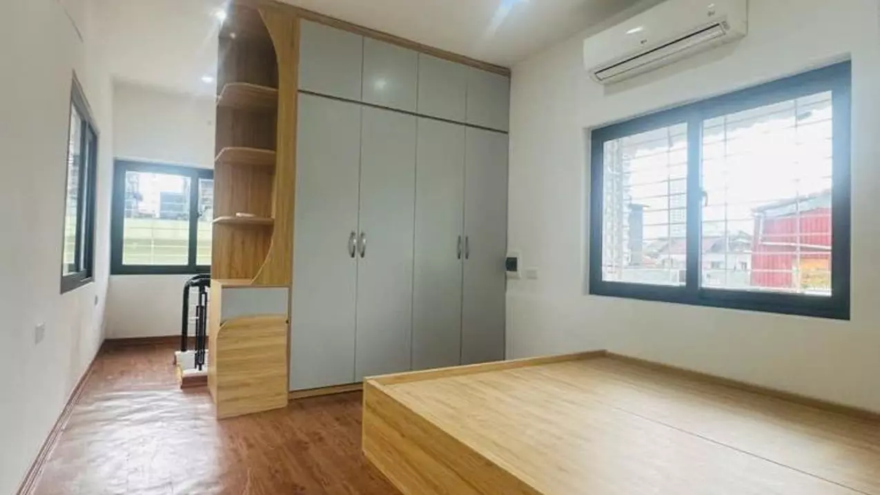 Bán gấp nhà ngõ 409 Kim mã. Diện tích 65m2, xây 5 tầng, mặt tiền 4m SĐCC. Giá 3280 triệu-anh-4