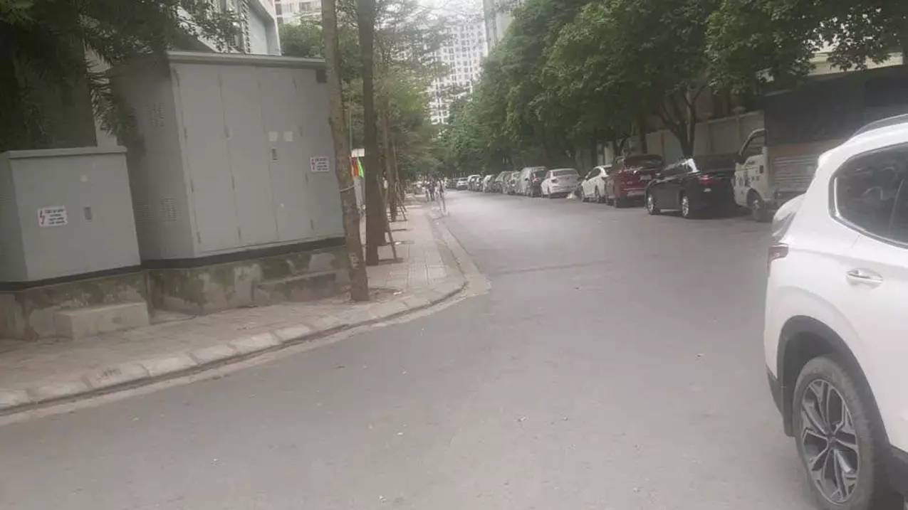 Bán gấp nhà Phân lô ngõ ô tô 90 Nguyễn Tuân: DT 24m2 , 4 tầng, MT 3,2m. Giá 5,2 tỷ.-anh-5