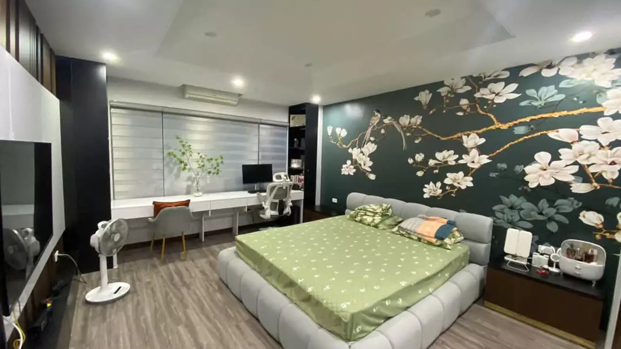 Bán gấp nhà phố Yên Phụ 48m2, 5 tầng cực đẹp tặng full nội thất tiền tỷ gần Hồ Tây-anh-2
