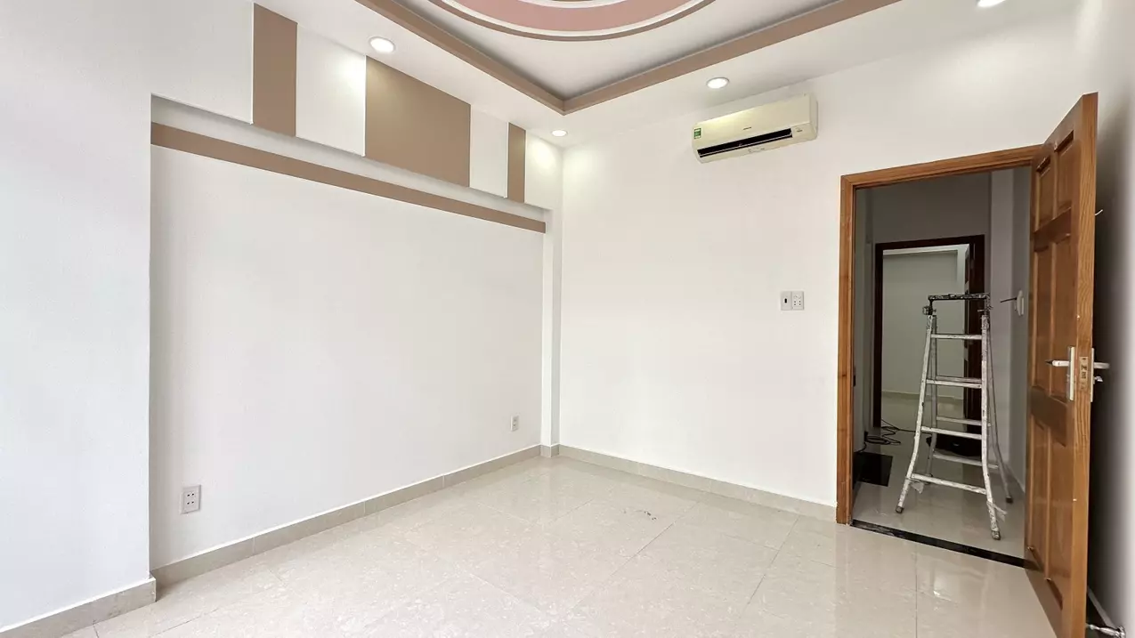 Bán Gấp! Nhà sát mặt tiền, hẻm xe hơi Phú Nhuận giáp Quận 3, 70m2 chỉ 8,8 tỷ-anh-3