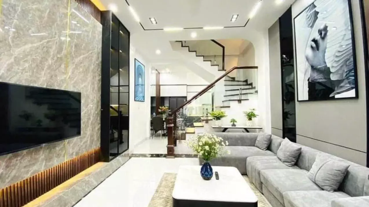 Bán Gấp Trung Kính 42m2 - 6.96 tỷ - Chỉ Một Căn Duy Nhất - Ngõ Nông Rộng Thông Thoáng - 30m Ra Ô Tô-anh-2
