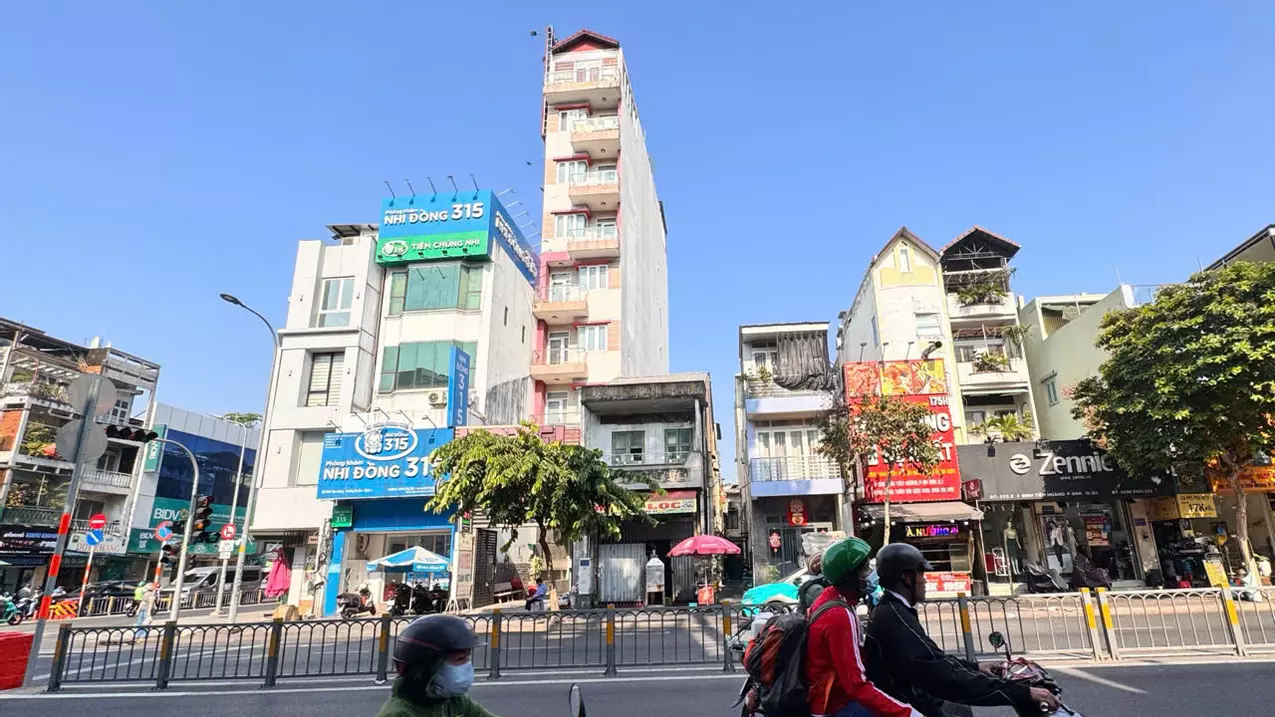BÁN HOTEL 10 TẦNG CÓ HẦM - MẶT TIỀN ĐINH TIÊN HOÀNG, QUẬN 1- KHAI THÁC 150TR/TH- CHỦ 1 ĐỜI XƯA--anh-1