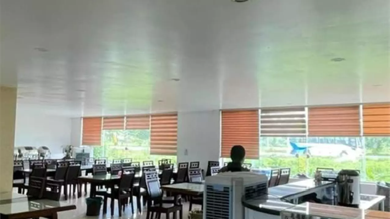 > BÁN HOTELL 3 SAO -SÁT CẢNG-TRUNG TÂM DU LỊCH BẬC NHẤT MIỀN BẮC
DÒNG TIỀN 2,4 TỶ/ NĂM-anh-1
