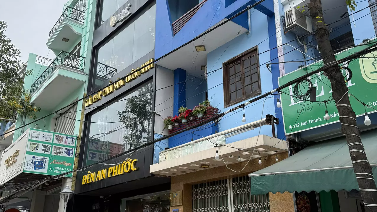 Bán LỖ nhanh nhà mặt tiền Núi Thành-anh-3