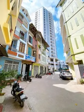 Bán nhà phân lô Phùng KHoang- 2 oto tránh- nằm trong khu quy hoạch mở đường-anh-5