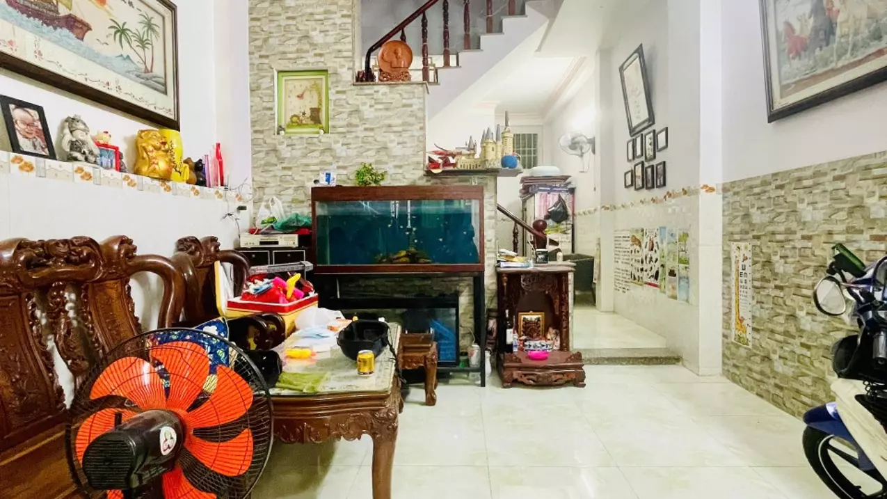 BÁN NHÀ 2 TẦNG - 56M2 Ô TÔ ĐỖ CỬA TRUNG MỸ TÂN XUÂN - GẦN CHỢ TRUNG CHÁNH - GIÁP QUẬN 12 - NHỈNH 3-anh-5