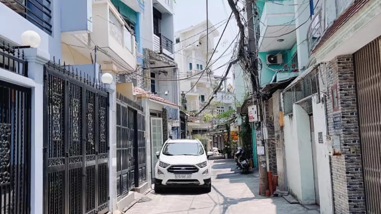BÁN NHÀ 2 TẦNG - LÔ GÓC 2 MẶT TIỀN - NGAY TRUNG TÂM Q.7 - HẺM XE HƠI - 76M2 - 6,6 TỶ-anh-2