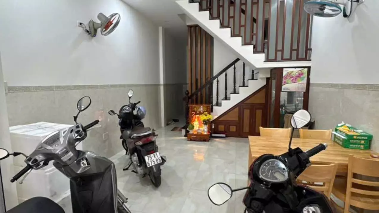 Bán Nhà 2 Tầng Mặt Tiền Đường B6 - Khu TĐC VCN Phước Hải, Nha Trang-anh-1