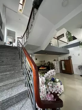 TỌA LẠC VỊ TRÍ TRUNG TÂM QUẬN, KIỆT OTO TẢI 1 NHÀ RA PHỐ , GẦN SIÊU THỊ COOPMART.-anh-2