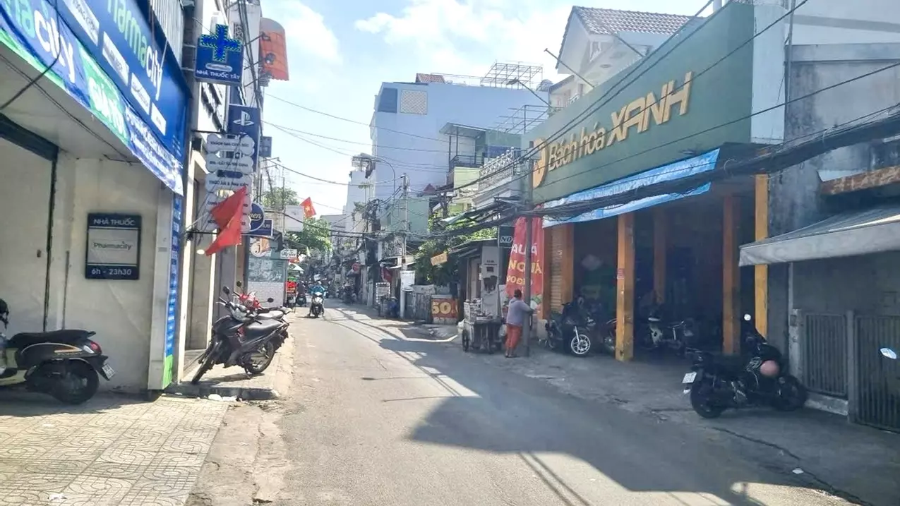 BÁN NHÀ 3 TẦNG Đ.XÓM CHIẾU KẾ NGAY MT XE HƠI- 55M2-CHỈ 6.2T- DÒNG TIỀN 12TR MỔI THÁNG- LƯU THÔNG-anh-4