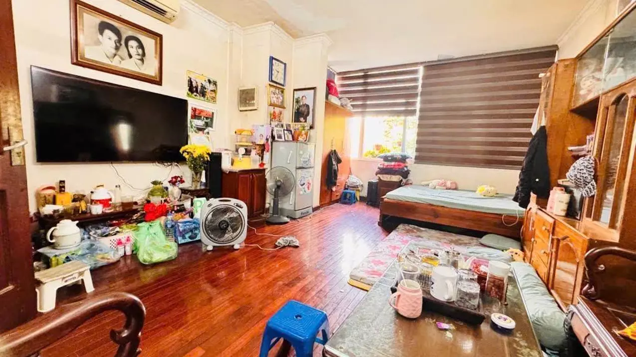 Bán nhà 4 tầng, 40m², Dịch Vọng Hậu, Cầu Giấy, 8.5 tỷ-anh-1