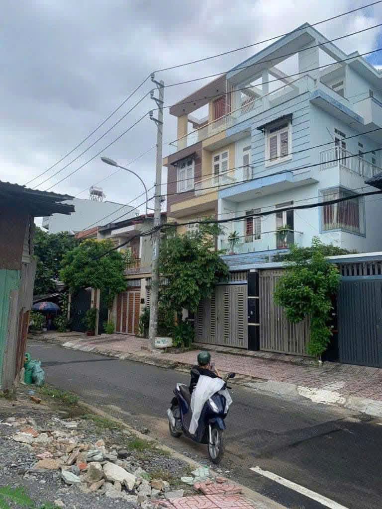 Bán Nhà 4 tầng (7x18) Đường 8m thông Tô Ký, Tân Xuân, Hóc Môn.-anh-3