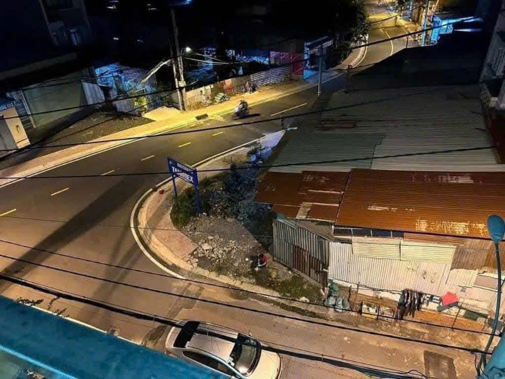 Bán Nhà 4 tầng (7x18) Đường 8m thông Tô Ký, Tân Xuân, Hóc Môn.-anh-4