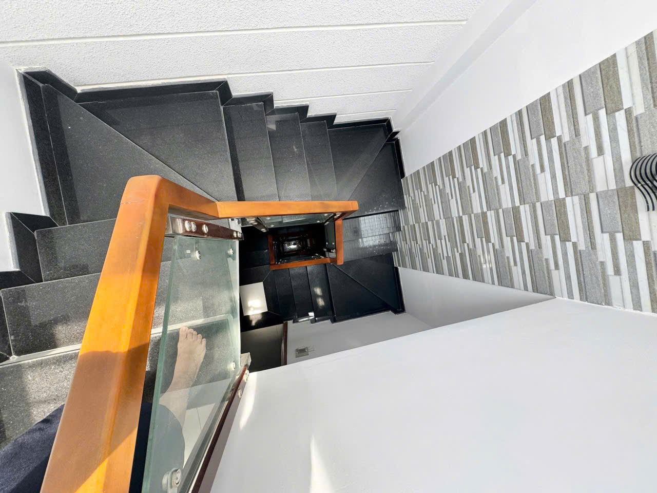 BÁN NHÀ 5 TẦNG, 45M2,  NHIÊU TỨ, PHÚ NHUẢN - GIÁ 7.3 TỶ - SỔ ĐỎ CHÍNH CHỦ-anh-10