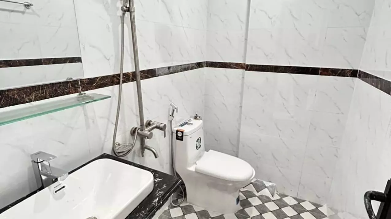 Bán nhà 5 tầng cạnh UBND huyện Hoài Đức. Căn góc, ngõ thoáng, Ôtô qua nhà. Lh 0912 65 1992-anh-6