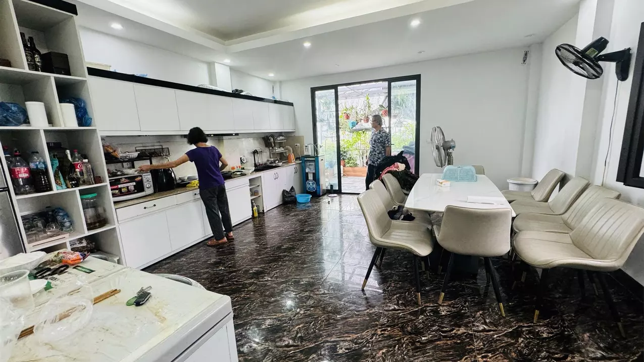 BÁN NHÀ 5T GẦN VIỆN HÀN LÂM, DT 97M2,  Ô TÔ TRÁNH VỈA HÈ, GARA Ô TÔ, 2 MẶT NGÕ, Ở/KINH DOANH VIP,-anh-3