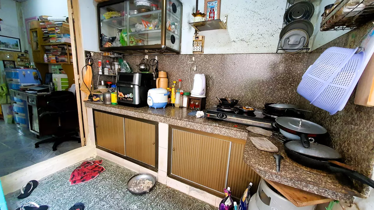 BÁN NHÀ 63M2, 2 PN, LINH CHIỂU - GIÁ 4.57 TỶ - SỔ HỒNG CHÍNH CHỦ-anh-4
