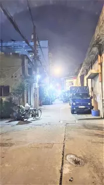 Anh Hai gửi E Bán Căn Nhà - 2 Tầng - 60m2 - Sát Mặt Tiền - Quận Bình Tân - Chỉ 2.X Tỷ xíu-anh-2