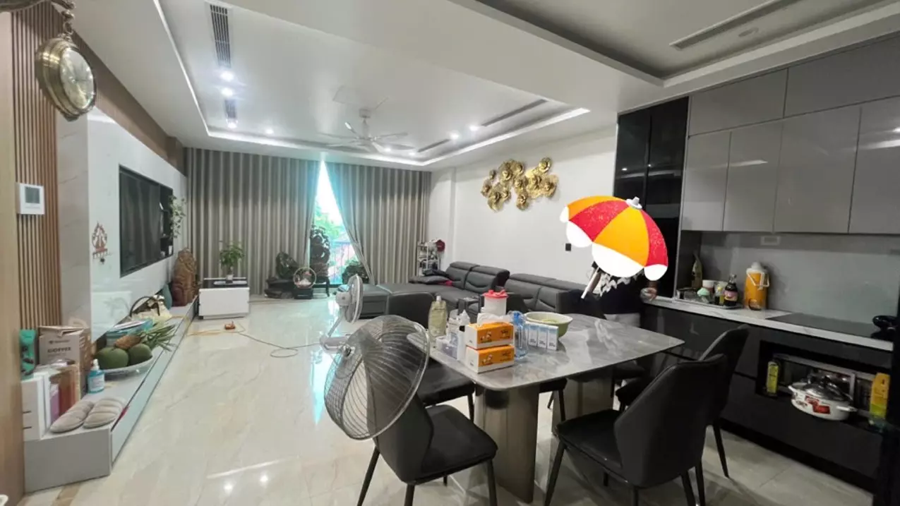 BÁN NHÀ CẦU GIẤY 46M CÁCH 1 NHÀ RA Ô TÔ TRÁNH NHAU, HÀNG XÓM GIÁO SƯ. GIÁ 8,8 TỶ-anh-4