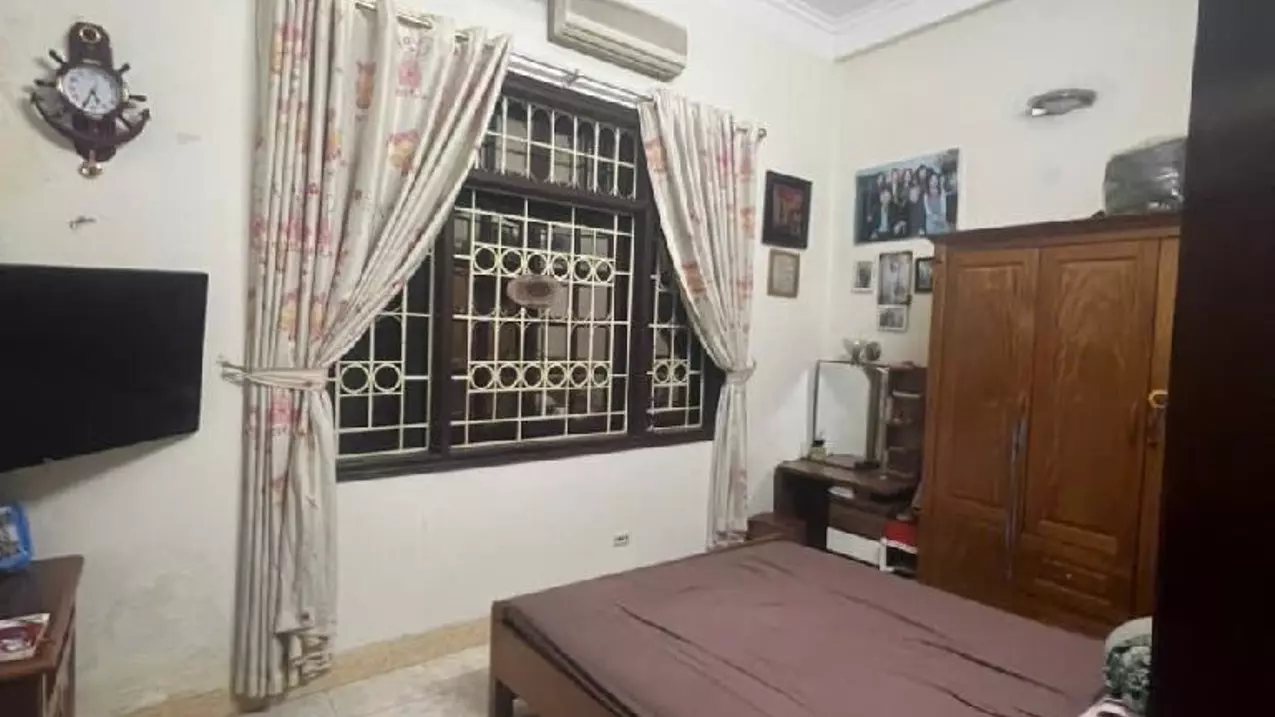 ????????????BÁN NHÀ DÂN XÂY PHỐ HOÀNG CẦU, GẦN Ô TÔ, 5 TẦNG 45/50M2 GIÁ CHỈ 10,7 TỶ-anh-2