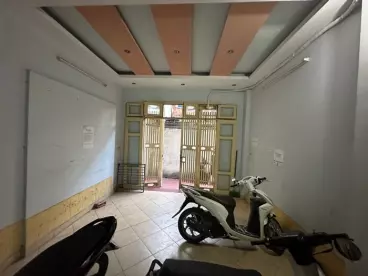Bán gấp nhà trung tâm cầu giấy, thuận tiện đi muôn nơi, dân trí cao an sinh tốt, dt 30tr, 39m 5.2tỷ-anh-2