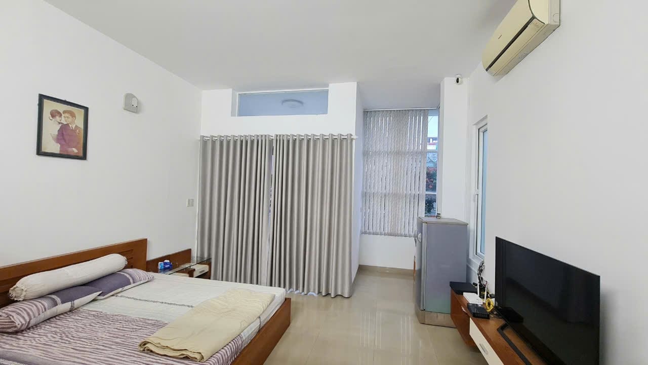 Bán Nhà Đẹp 3 Tầng Mặt Tiền Đường Mê Linh - Giá 14,2 Tỷ  THÀNH PHỐ NHA TRANG-anh-2