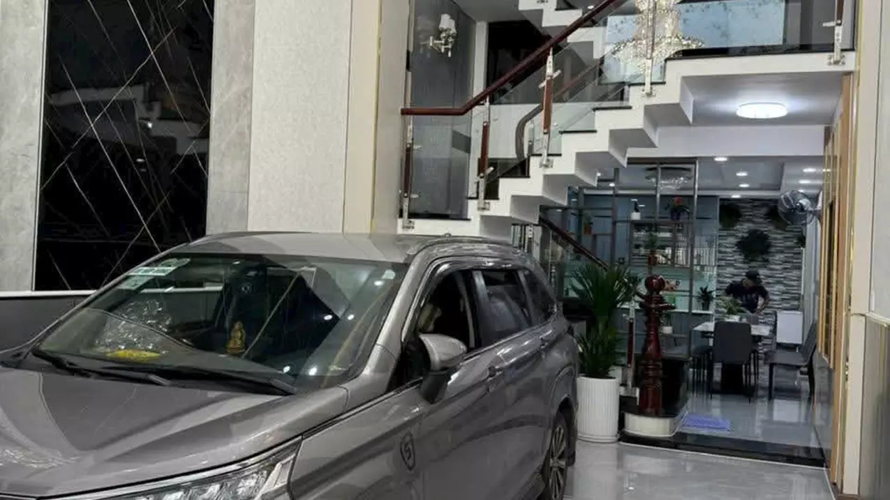 Bán nhà đẹp 5 lầu có T.Máy gara ô tô Nguyễn Văn Khối 84m2 tặng nội thất gần CV 12 tỷ xíu.-anh-3