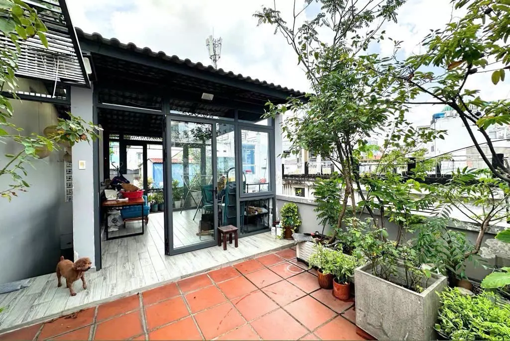 BÁN NHÀ ĐẸP- 72M2- CHỈ HƠN 8T XÍU- Đ.BẾN VÂN ĐỒN- LUU THÔNG THUẬN TIÊN QUA CÁC TUYẾN ĐƯỜNG HOÀNG-anh-1