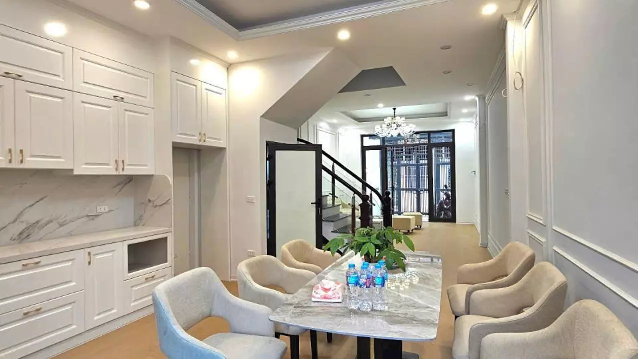 ???? BÁN NHÀ ĐẸP THẠCH BÀN – NGÕ Ô TÔ – NỘI THẤT SANG XỊN GIÁ NHỈNH 10 TỶ ????-anh-1