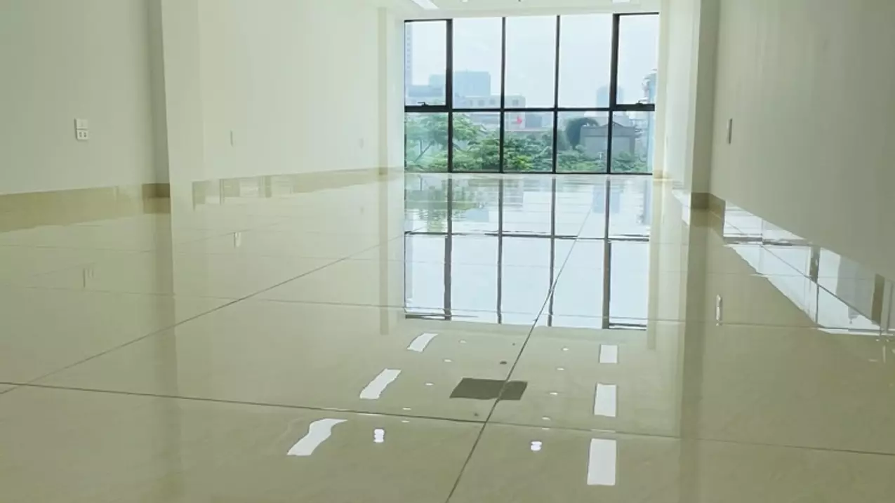 Bán nhà đẹp Việt Hưng- Vỉa hè- Oto tránh- Kinh doanh-90m 5 tầng thang máy hơn 20 tỷ(TL)-anh-2