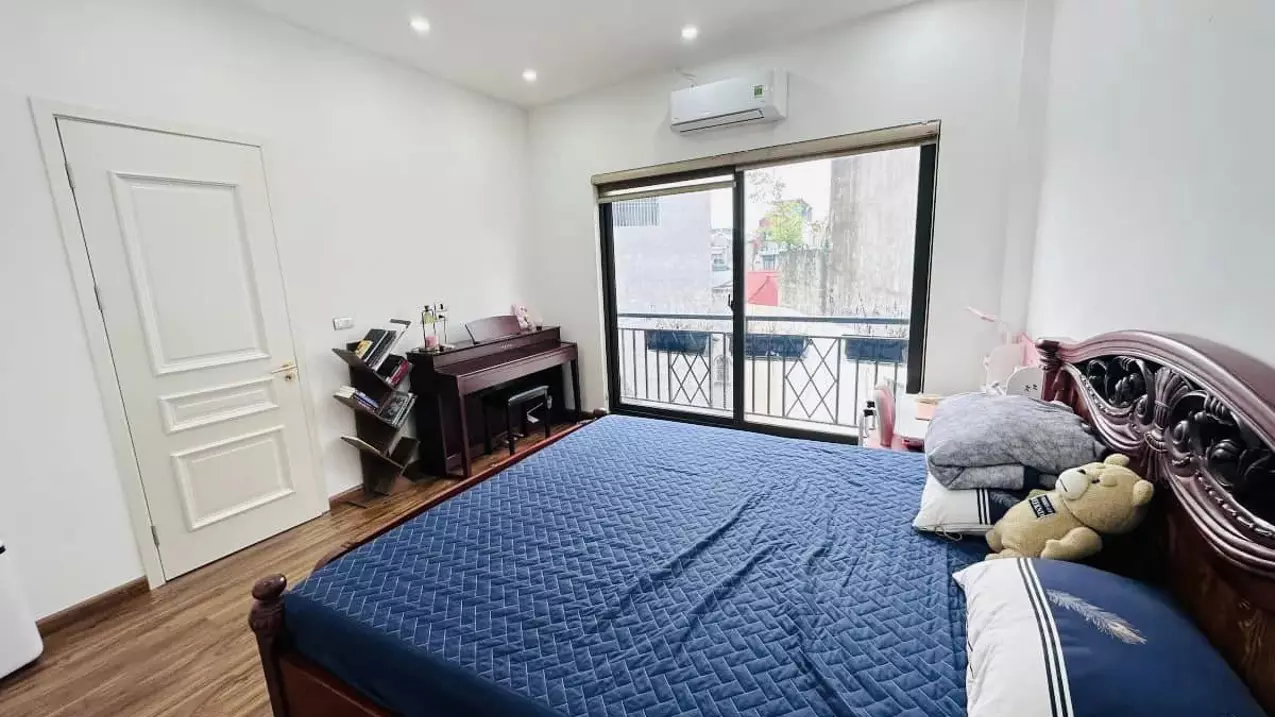 Bán Nhà Đội cấn 40m2, mặt tiền 5m, nội thất tiền tỷ sử dụng free, giá chỉ 10 tỷ-anh-3
