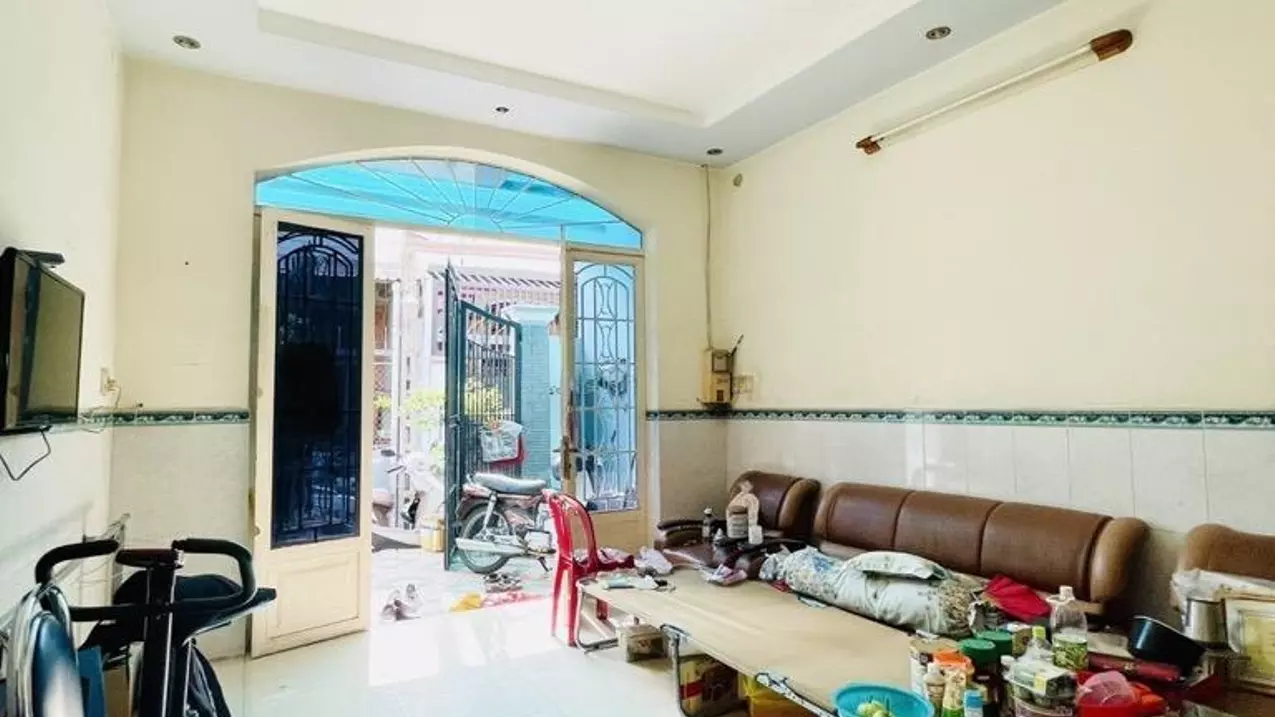 Bán nhà Đông Hưng Thuận 29, Đông Hưng Thuận, Quận 12, 
DT 57/60m2 (4 x 15) x 2 tầng,
Chỉ 3.78 tỷ-anh-3