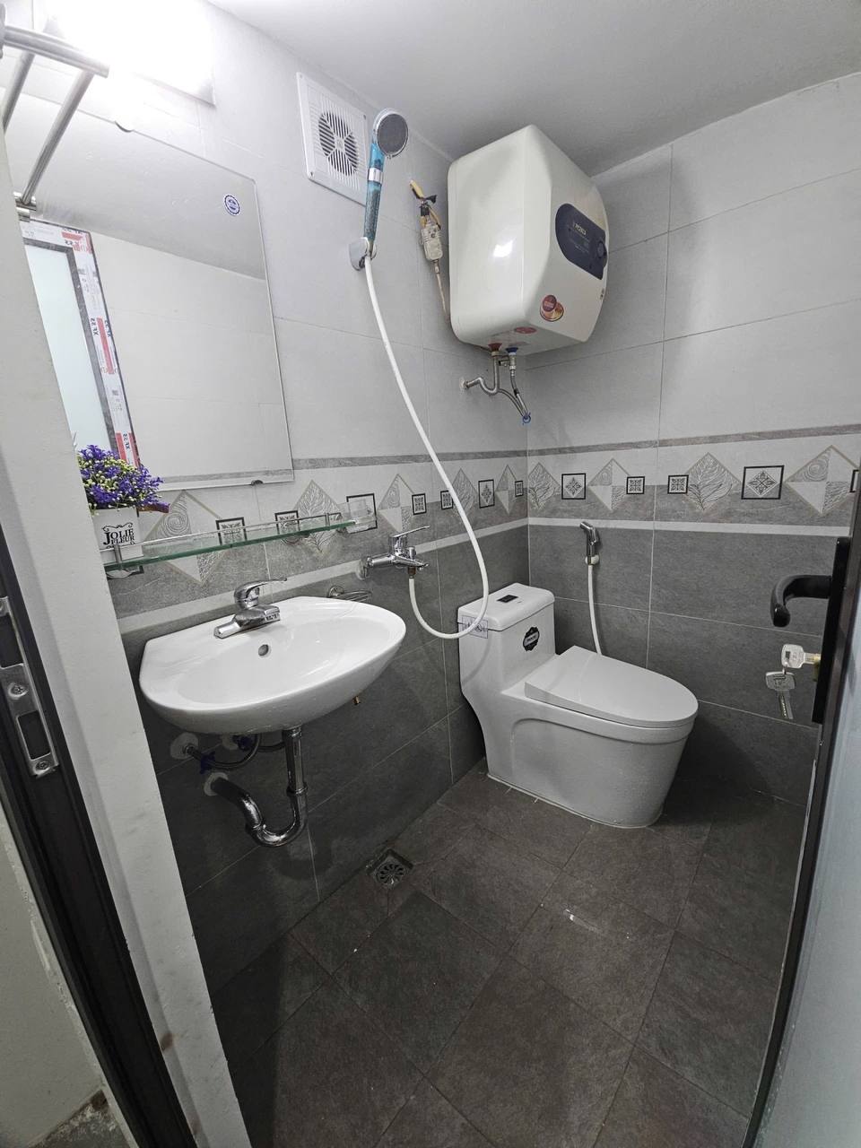 Bán nhà Đông Thiên giá 1.5 tỷ, diện tích 20m2, 2 tầng, mặt tiền 3.5m-anh-9