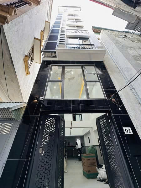 Bán nhà Dòng Tiền tại ngõ 72 Tôn Thất Tùng, 13,5 tỷ, 52m2,7 Tầng Thang Máy , 12PN, 12WC, Đống Đa-anh-1
