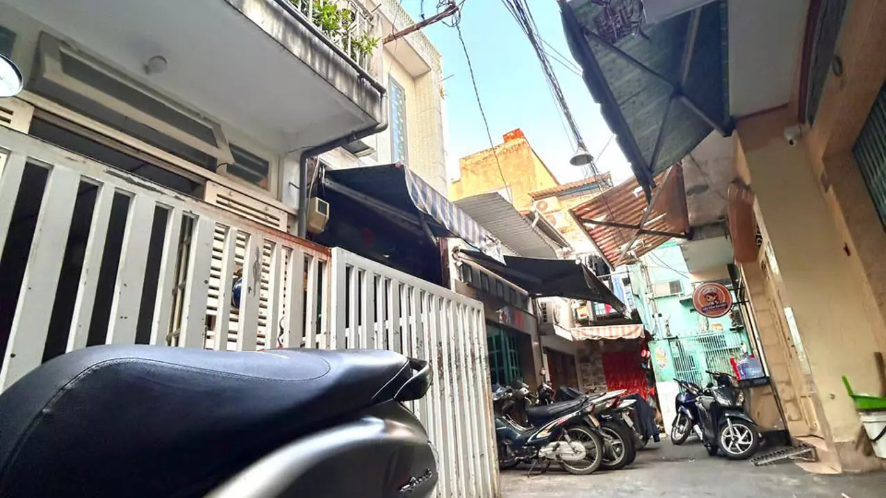 BÁN NHÀ DT 34M2. SỔ VUÔNG VỨC CHỈ 3.8T- TRUOCS NHÀ RỘNG 4M- NGAY GẦN MT ĐOÀN VĂN BƠ- LƯU THÔNG TÔN-anh-2