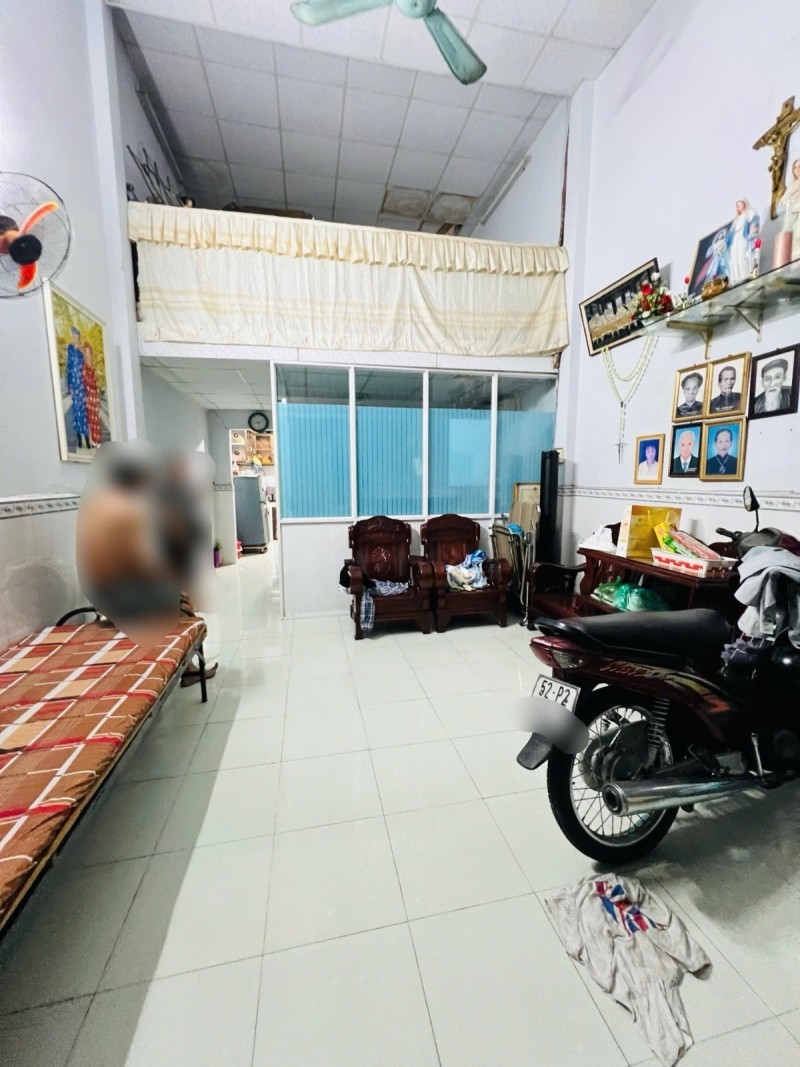 Bán nhà DT 48m2, Hẻm xe hơi Đường Lê Trọng Tấn, Quận Tân Phú-anh-7
