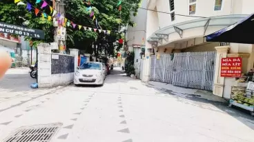 Chỉ 7,5 tỷ, nhà mặt phố lạc long quân.5 tầng ,ô tô.-anh-2