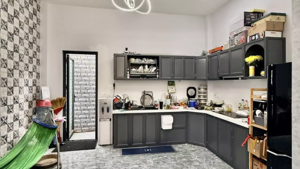 Bán nhà đường số 38, Hiệp Bình Chánh, Thủ Đức, TP HCM. DT 70m2, 3 tầng,  SHR. Giá - 8.2 tỷ.-anh-3